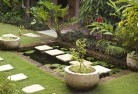 Clarence Townbali-style-landscaping-13.jpg; ?>